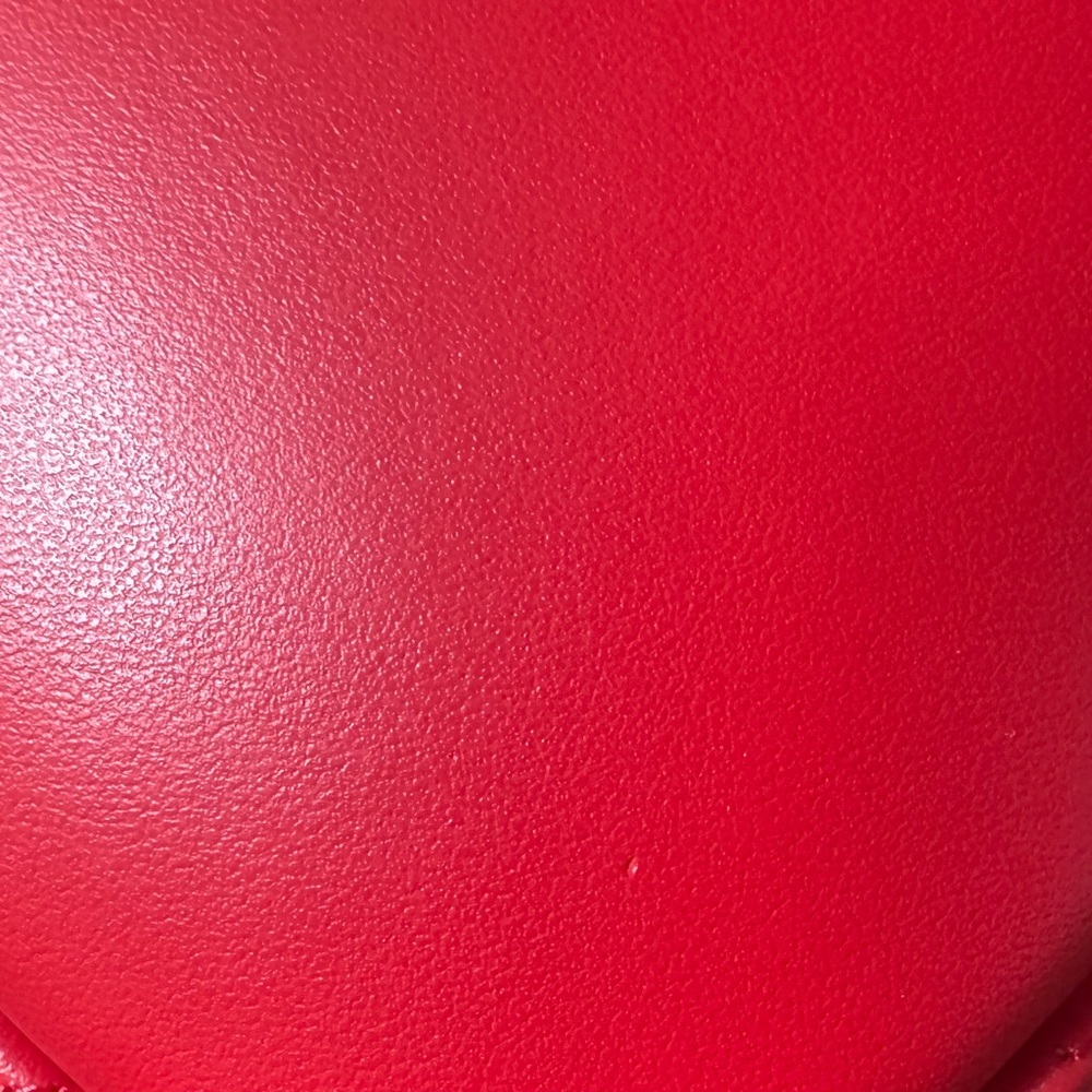 ♥️ EUC kate spade Heart Barrel Quilted Crossbody ♥️ - Picture 8 of 9